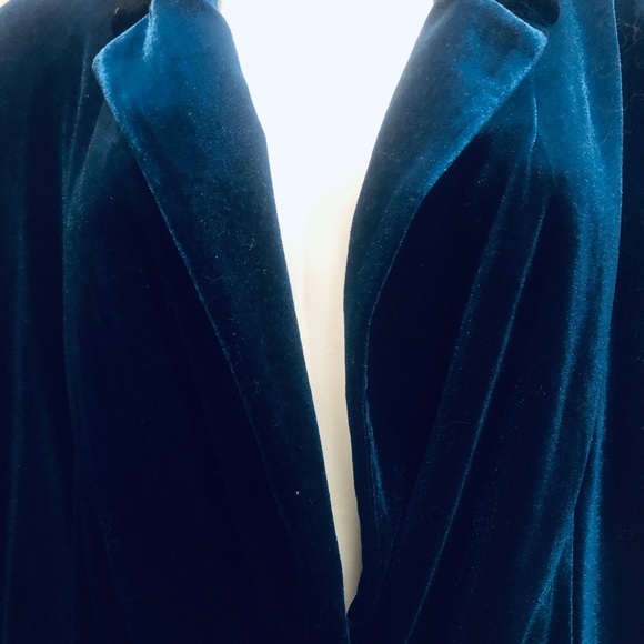 Forever 21 Velvet Blue Jacket with lining long sleeve with pockets - Picture 7 of 7